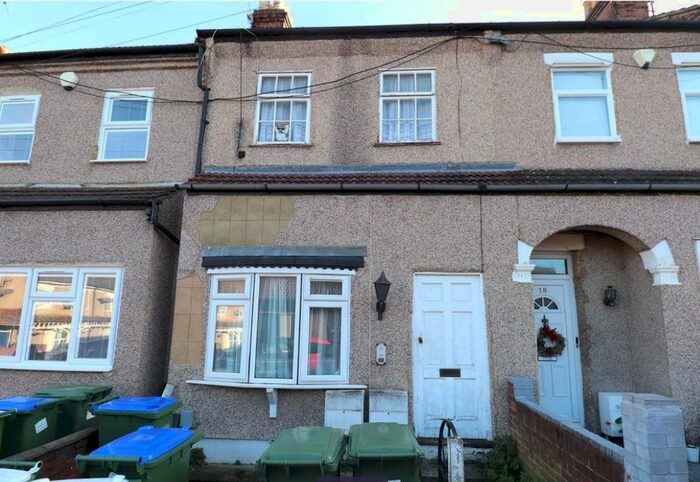 1 Bedroom Flat To Rent In Sheridan Road, Belvedere, DA17