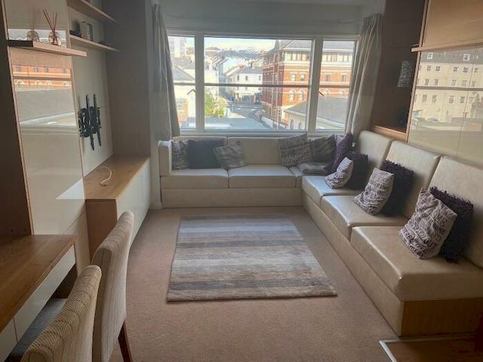 2 Bedroom Apartment To Rent In Exeter Street, Plymouth, PL4