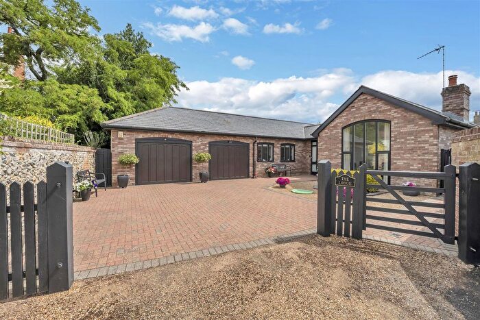 3 Bedroom Detached Bungalow For Sale In Bury Road, Flempton, Bury St. Edmunds, IP28