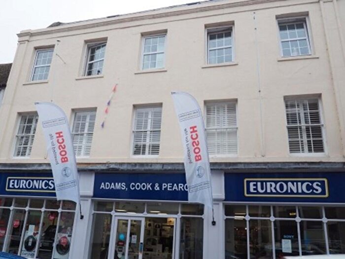 2 Bedroom Flat To Rent In High Street, Ambury House, PE29