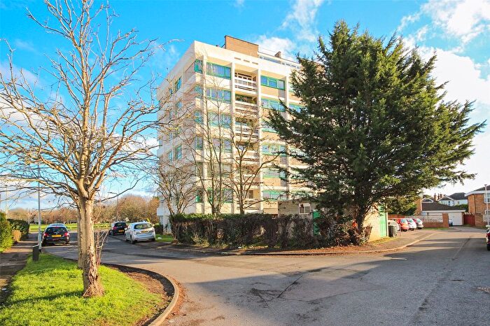 2 Bedroom Flat For Sale In Goldington Green, Bedford, Bedfordshire, MK41