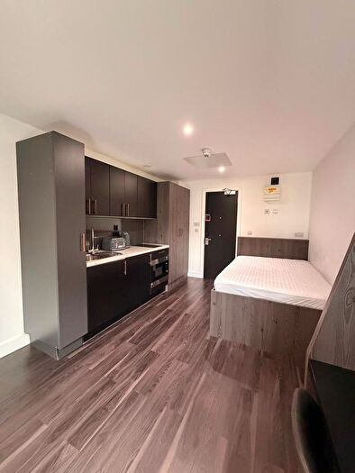 Studio For Sale In City Road, Newcastle Upon Tyne, NE1
