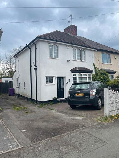 3 Bedroom Semi-Detached House To Rent In Cannock Road, Wolverhampton, WV10