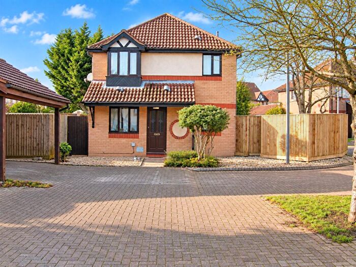 1 Bedroom Semi-Detached House To Rent In Trentishoe Crescent, Furzton, MK4