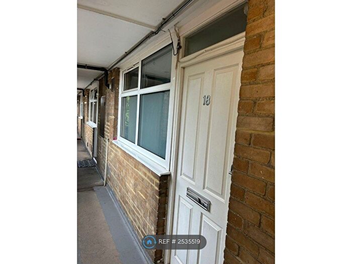 3 Bedroom Maisonette To Rent In Woodfield House, London, SE23