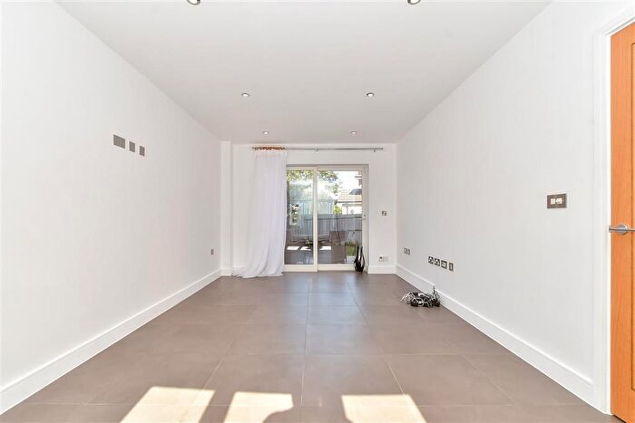 5 Bedroom Detached House For Sale In Buckingham Road, Epping, Essex, CM16