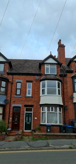 1 Bedroom Flat To Rent In Ashbourne Road, Leek ST13