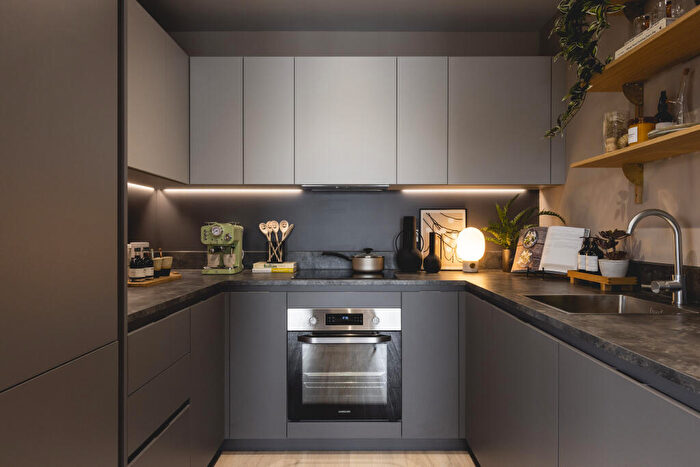 2 Bedroom Apartment To Rent In New England Street, Brighton, East Sussex, BN1