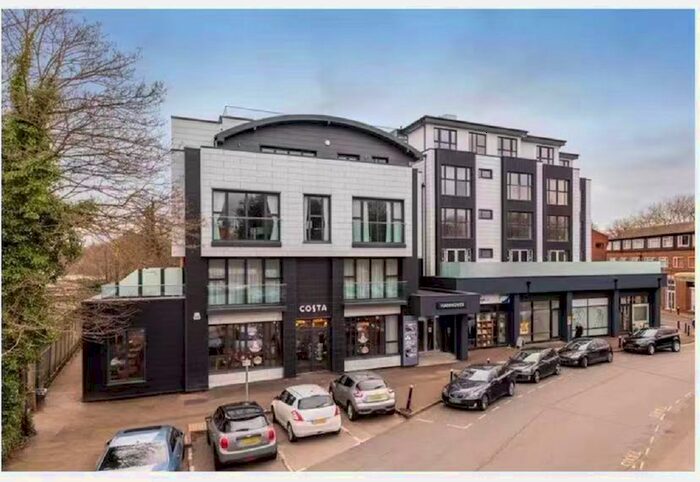 2 Bedroom Block Of Flats To Rent In Station Parade, Virginia Water, GU25