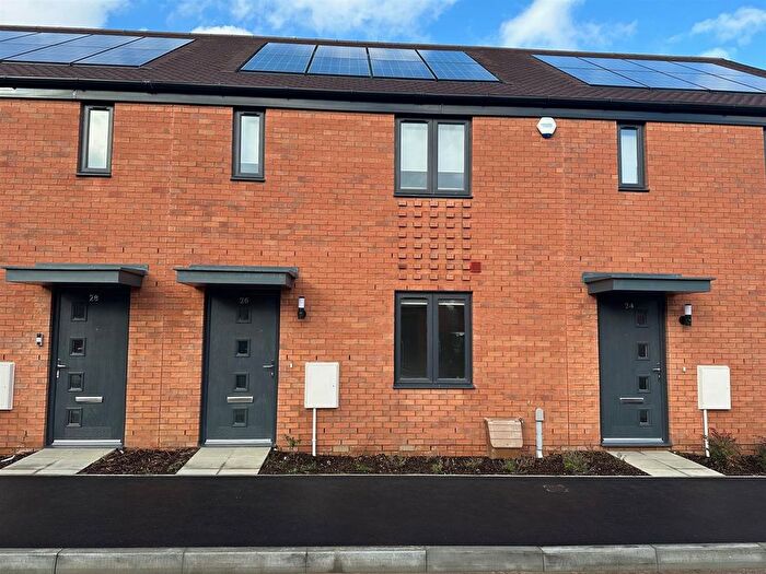 3 Bedroom Terraced House To Rent In Lapwing Way, Whiteley, Fareham, PO15