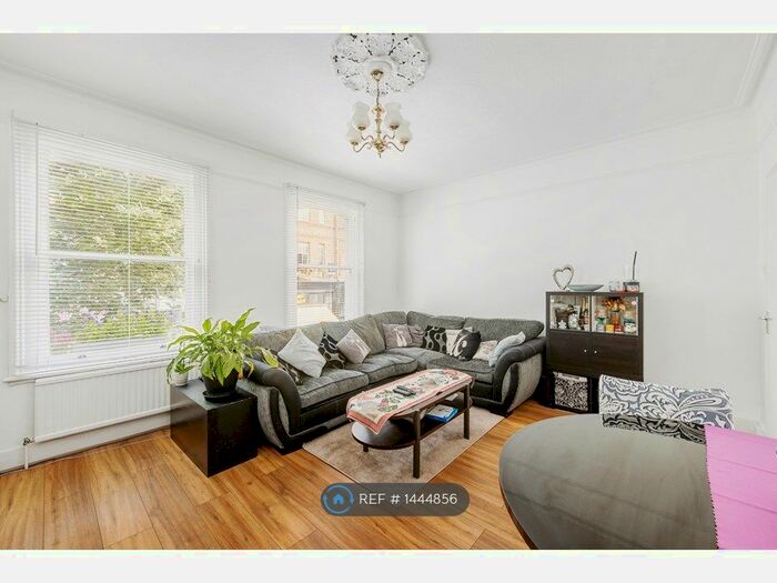 1 Bedroom Flat To Rent In Churchfield Road, London, W3