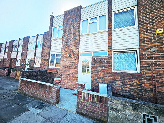2 Bedroom Terraced House For Sale In Foremark Close, Ilford, Essex, IG6