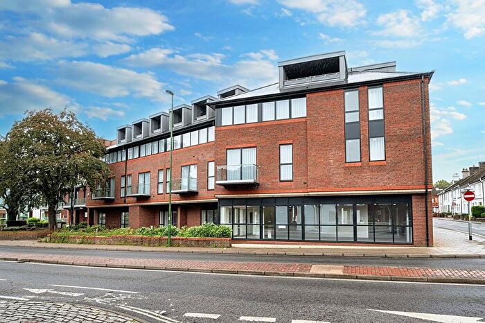 2 Bedroom Apartment To Rent In Norfolk Road, Horsham, RH12