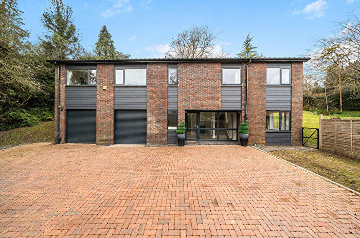 5 Bedroom Detached House For Sale In Hartley Hill, Purley, CR8