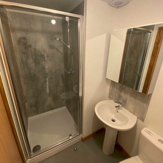 5 Bedroom Flat To Rent In Melton Crescent, Horfield, Bristol, BS7