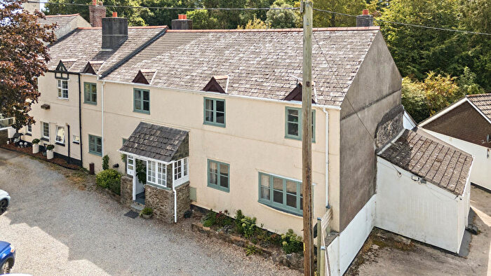 6 Bedroom Semi-Detached House For Sale In Choakford Farm, Near Yealmpton, Plymouth, Devon, PL7