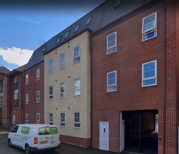 2 Bedroom Flat To Rent In Suffrage Street, B66