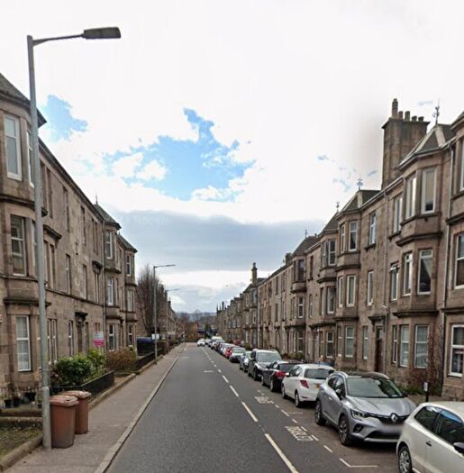 2 Bedroom Flat To Rent In Bonhill Road, Dumbarton, G82