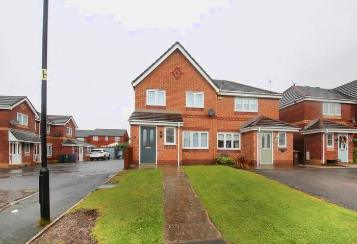 3 Bedroom Semi-Detached House To Rent In Hobberley Drive, Skelmersdale, WN8