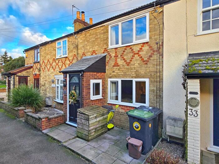 2 Bedroom Terraced House For Sale In Duck End Lane, Maulden, Bedfordshire, MK45