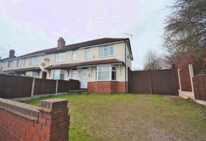 2 Bedroom Semi-Detached House To Rent In Peartree Lane, Dudley, West Midlands, DY2