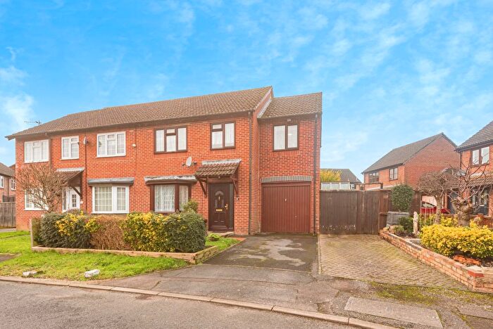 4 Bedroom Semi-Detached House For Sale In Fuller Close, Thatcham, RG19