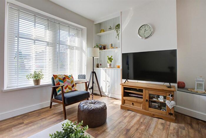 3 Bedroom Terraced House For Sale In New Street, Halton, Lancaster, LA2