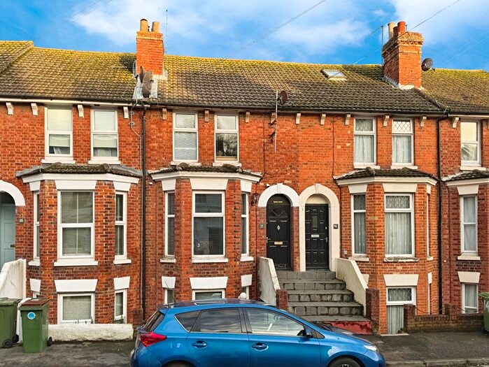 4 Bedroom Town House For Sale In Darby Road, Folkestone, CT20