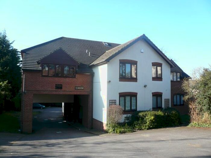 1 Bedroom Flat To Rent In St Andrews Court, Upton Park, Slough, SL1