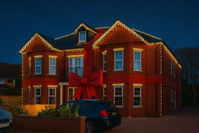 2 Bedroom Flat To Rent In Massive Christmas Discount! Professionals - Modern Bed With Off-Road Parking In Queens Park On St Albans Ave!, BH8