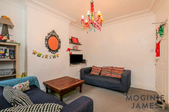 5 Bedroom Terraced House To Rent In Dalton Street, CF24