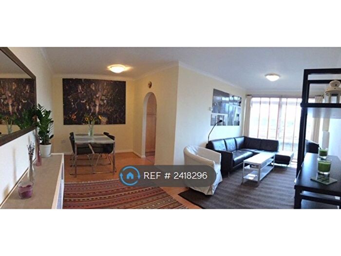 2 Bedroom Flat To Rent In Royal Hill Court, London, SE10