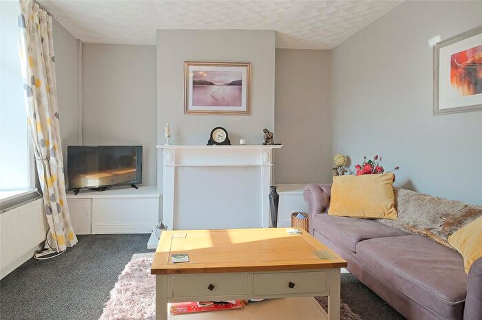 2 Bedroom End Of Terrace House To Rent In John Street, Oswaldtwistle, Accrington, Lancashire, BB5