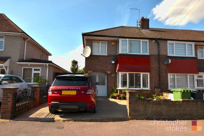 3 Bedroom Semi-Detached House To Rent In Central Avenue, Waltham Cross, Hertfordshire, EN8