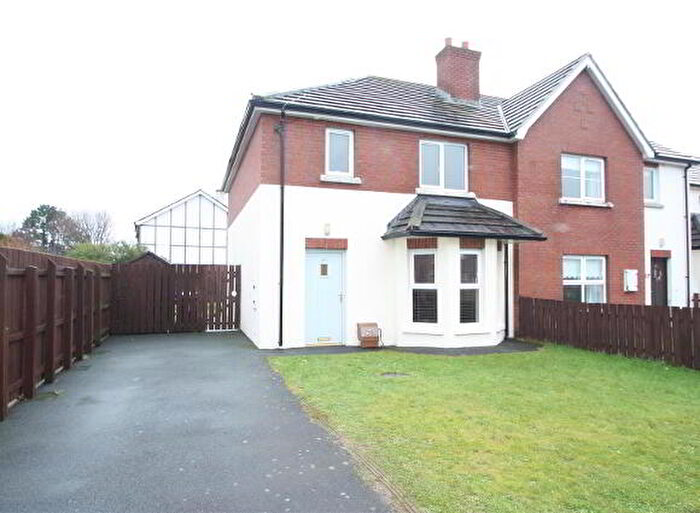 3 Bedroom TownHouse For Sale In Boulevard Park, Newcastle, BT33