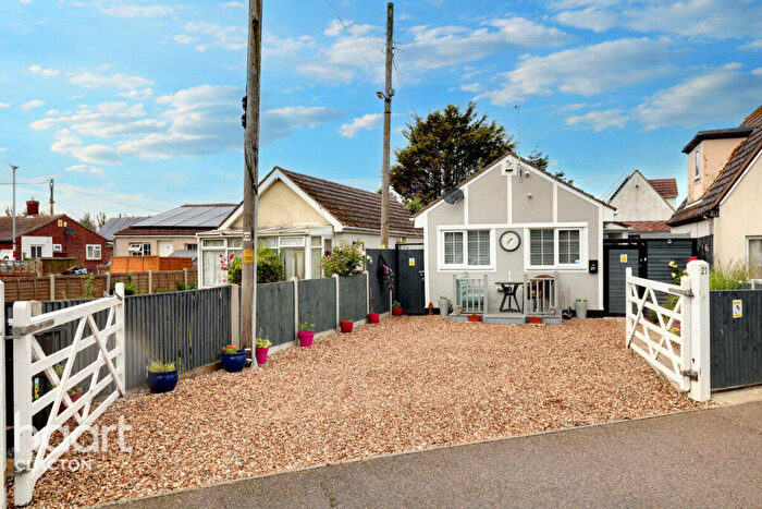 1 Bedroom Bungalow For Sale In Midway, Clacton-On-Sea, CO15