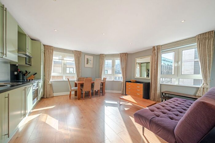 2 Bedroom Flat To Rent In Pepys Street, London, EC3N