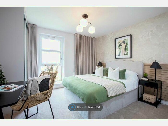 2 Bedroom Flat To Rent In Eastern Avenue, Western Cross, Swanscombe, DA10