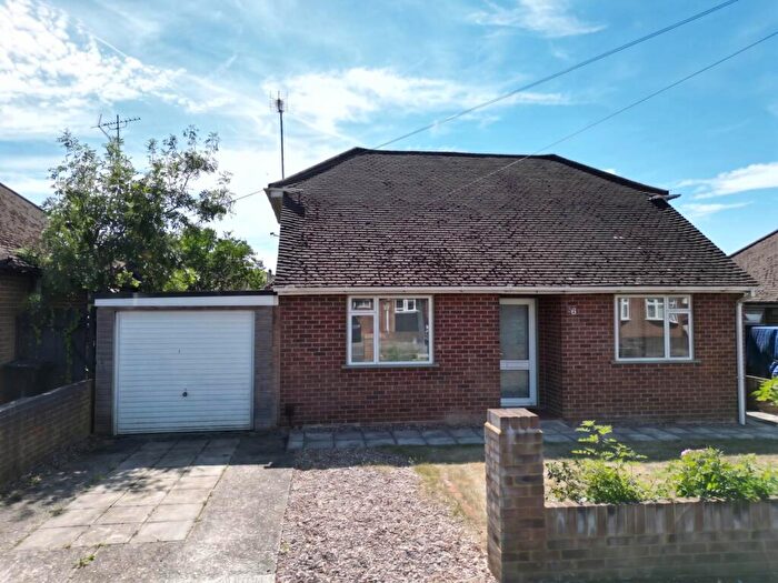 2 Bedroom Detached House To Rent In Anderson Avenue, Earley, RG6