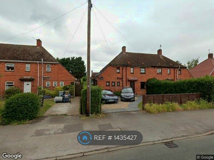 3 Bedroom Semi-Detached House To Rent In Marsh Lane, Farndon, Newark, NG24