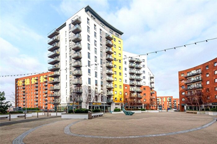 1 Bedroom Flat To Rent In Centenary Plaza, Southampton, SO19