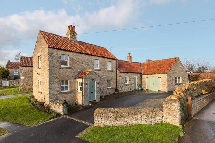 3 Bedroom Detached House For Sale In Main Street, Sawdon, Scarborough, YO13