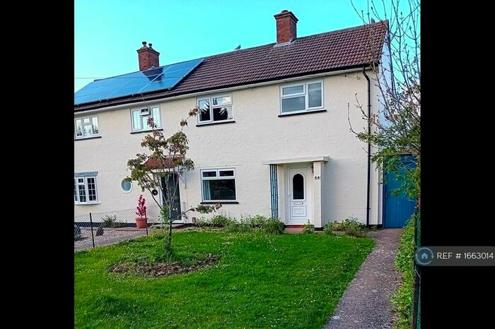 2 Bedroom Semi-Detached House To Rent In Gaunts Way, Letchworth Garden City, SG6