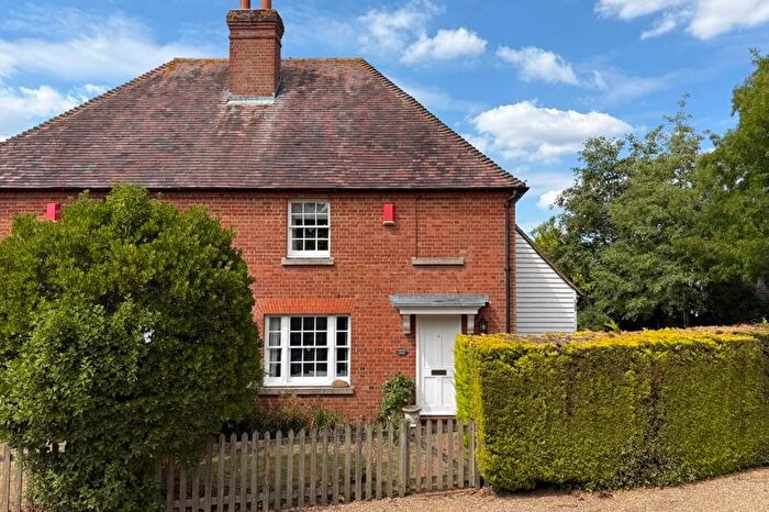 3 Bedroom Property To Rent In Wootton Drive, Canterbury, CT4