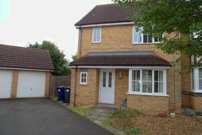 3 Bedroom Semi-Detached House To Rent In Aston Close, Yaxley, Peterborough, PE7