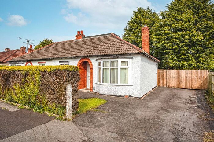 2 Bedroom Semi-Detached Bungalow To Rent In Blagreaves Avenue, Littleover, DE23