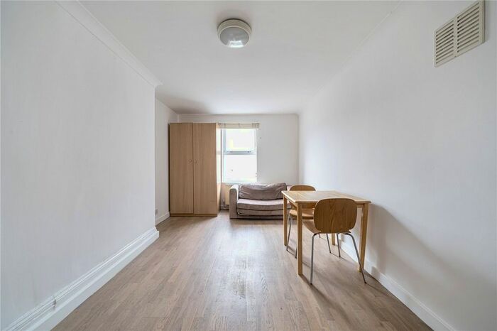 Studio To Rent In Chamberlayne Road, Kensal Rise, London, NW10