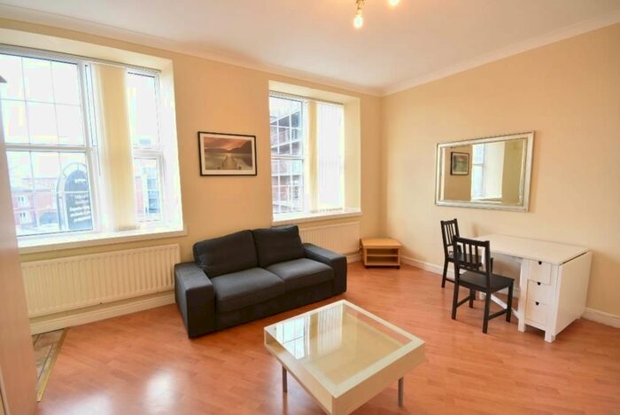 2 Bedroom Flat To Rent In Tower Street, Newcastle Upon Tyne, NE1