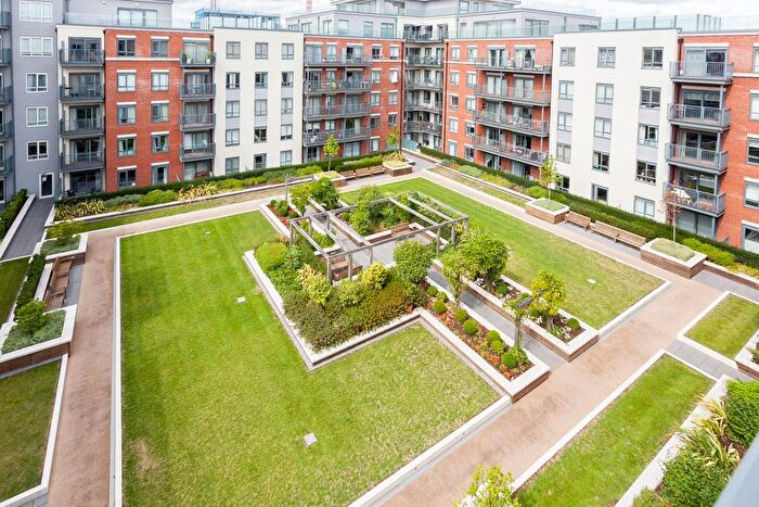 1 Bedroom Flat For Sale In Aerodrome Road, Beaufort Park, Colindale, NW9