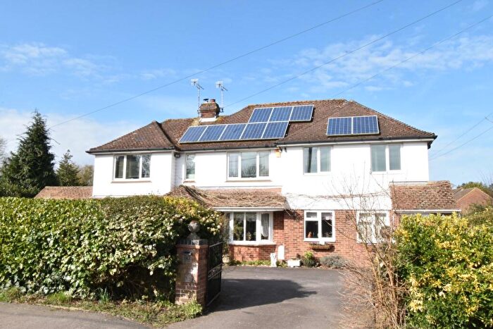 5 Bedroom Detached House For Sale In High Street, Lenham, Maidstone, ME17
